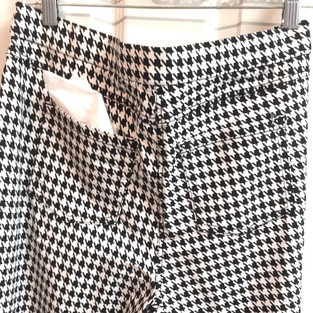 ‘NWOT’ Stretchy Houndstooth Pull-on Pants - Picture 7 of 8